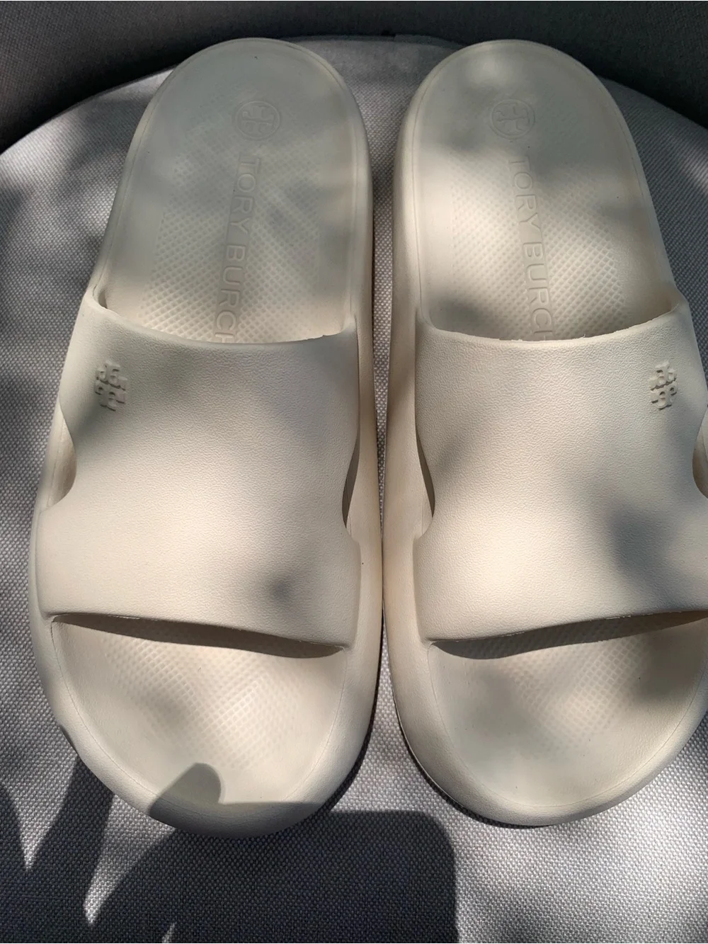 Tory Burch Kids Ivory Slide Sandals
